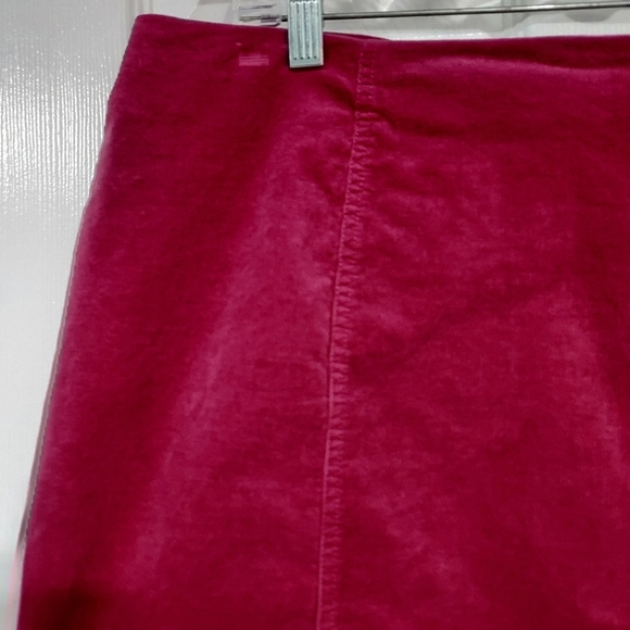 Forever 21 + Raspberry Pink Corduroy Mini Skirt in Size 2X - Picture 2 of 10